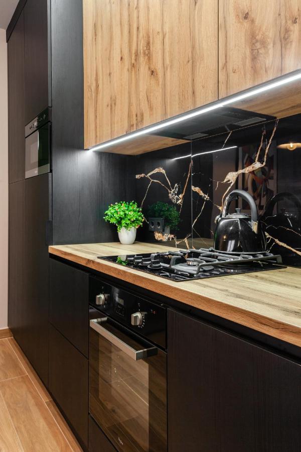 לבוב Leogrand Apartments On Shevchenka 38-1 מראה חיצוני תמונה