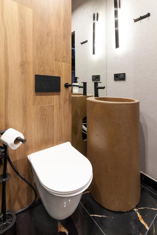 לבוב Leogrand Apartments On Shevchenka 38-1 מראה חיצוני תמונה